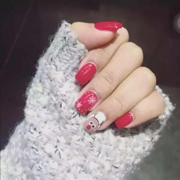 【美甲培訓(xùn)】多變的美甲控 讓你的指間不boring
