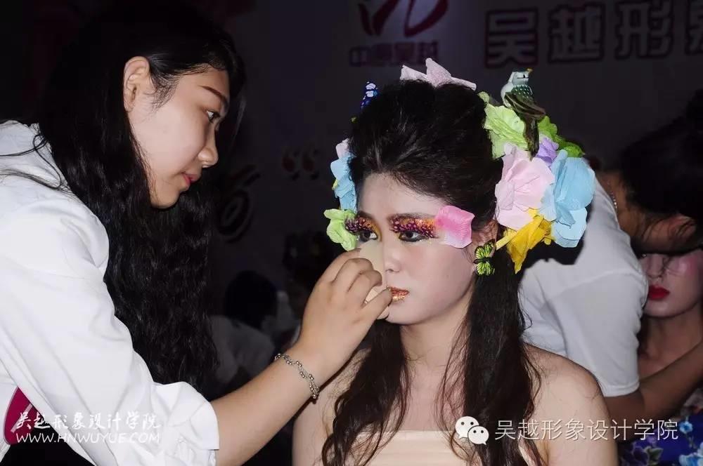 吳越學(xué)校2016年度化妝造型大賽圓滿閉幕